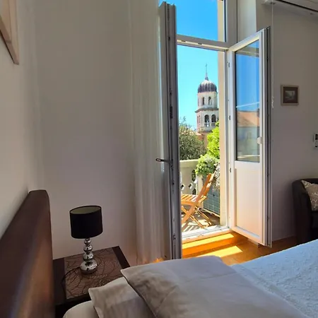 Guest house Rooms Tisa Old Town 3*