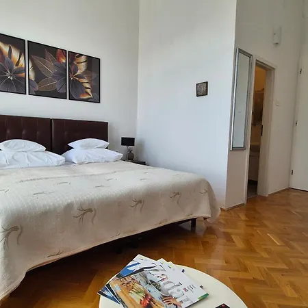 Rooms Tisa Old Town