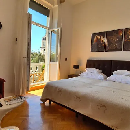 بيت ضيافة Tisa Old Town زادار