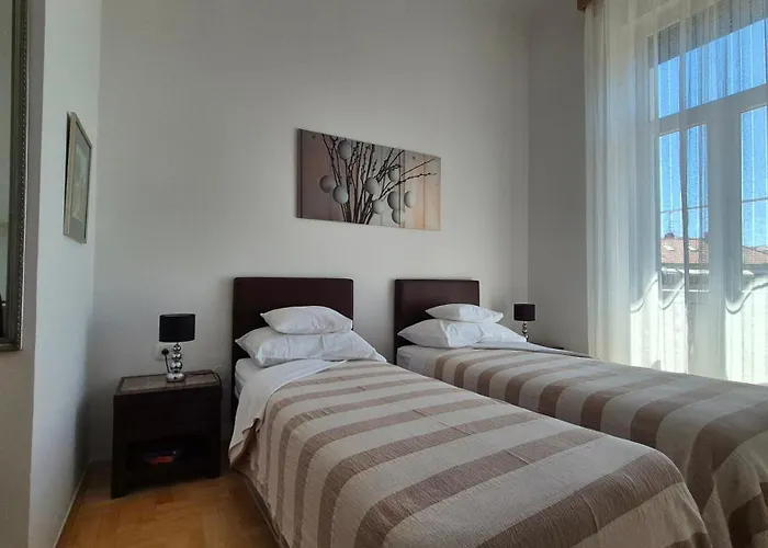Rooms Tisa Old Town