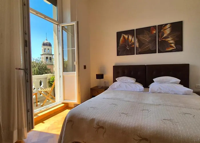 Rooms Tisa Old Town 3* Zadar